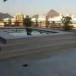 Leblon Inn, Flat Com Arrumacao Diaria, Academia, Garagem E 2 Quadras Da Praia By Tata
