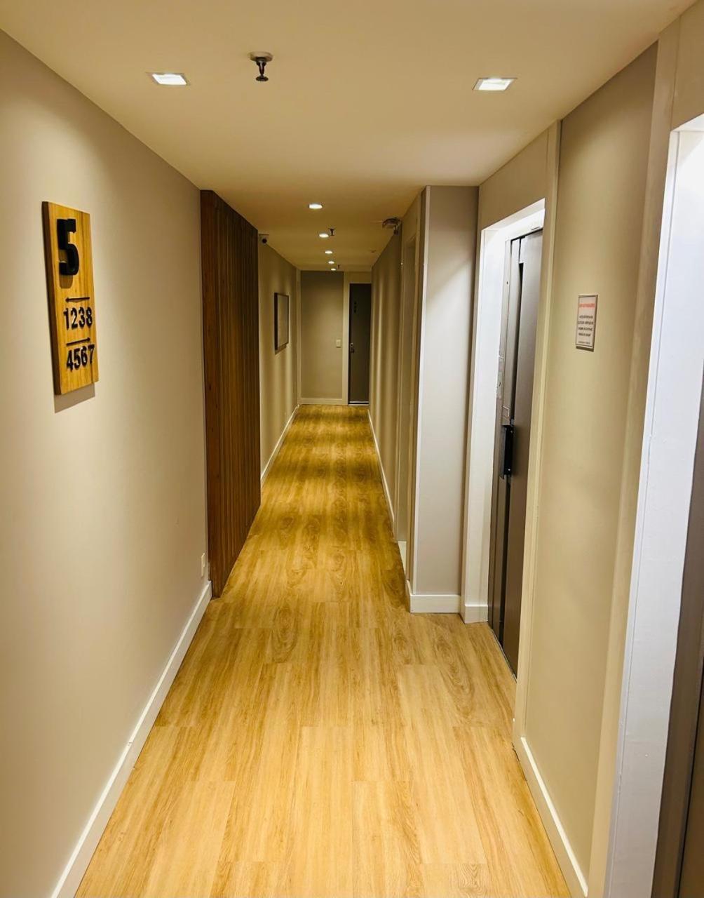 Apartahotel Leblon Inn, Flat Com Arrumacao Diaria, Academia, Garagem E 2 Quadras Da By Tata *